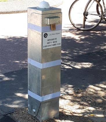 Bollard-Servicing-Datalogger